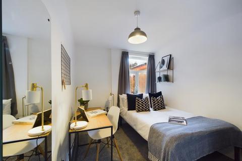 7 bedroom house to rent, KIPPAX STREET, Manchester M14