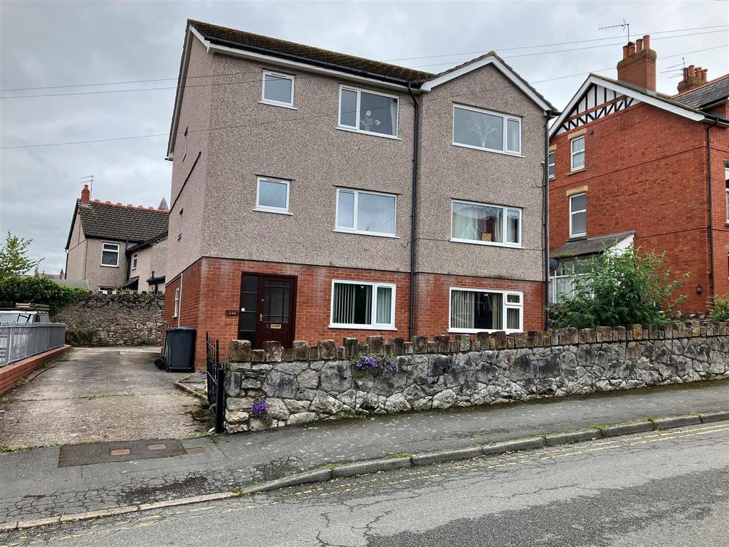 Flat 3 3 woodland park a.jpg