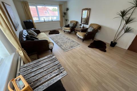 undefined, 3 Woodland Park, Colwyn Bay