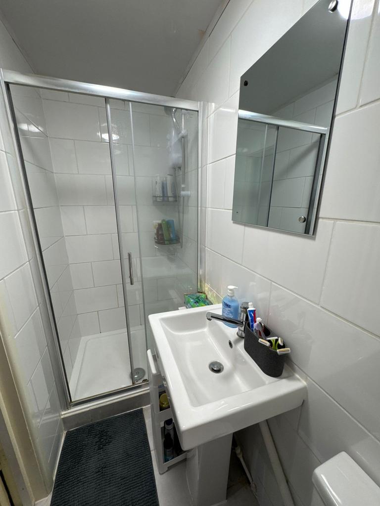 1 bed flat to rent Albion Road, Luton LU2