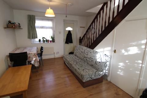 1 bedroom flat to rent, Sycamore Avenue, South Ealing, W5
