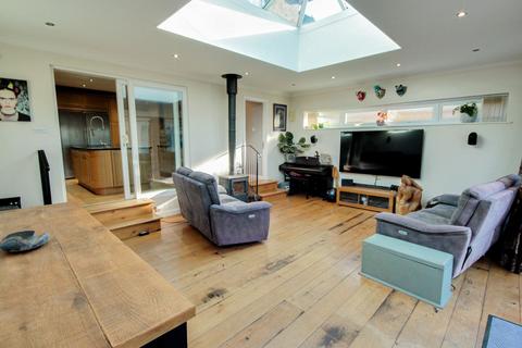 undefined, Highland Road, Haywards Heath, RH16