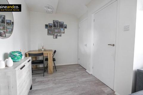 undefined, Newlands, Hatfield