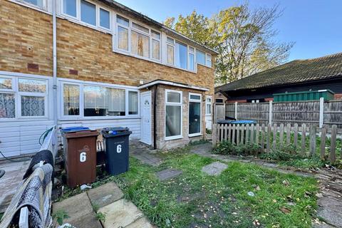 undefined, Karen Terrace, Leytonstone, E11