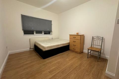 undefined, Thornton Heath CR7