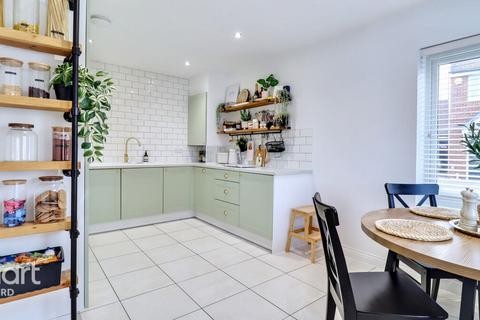 undefined, Lincoln Gardens, Ashford