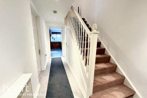 3 bedroom terraced house for sale, Winton Road, Stratton St Margaret