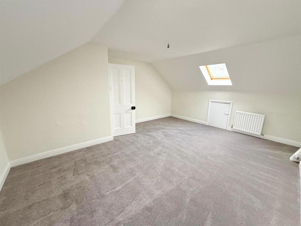 3 bed terrace, Steeton