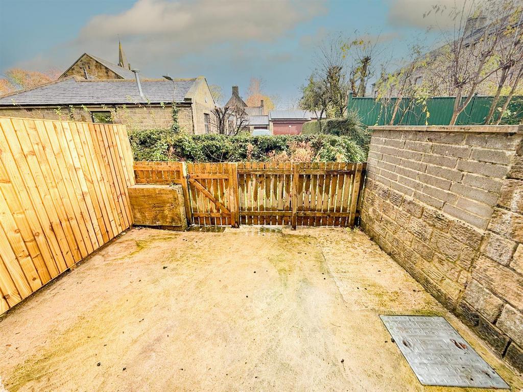 3 bed terrace, Steeton