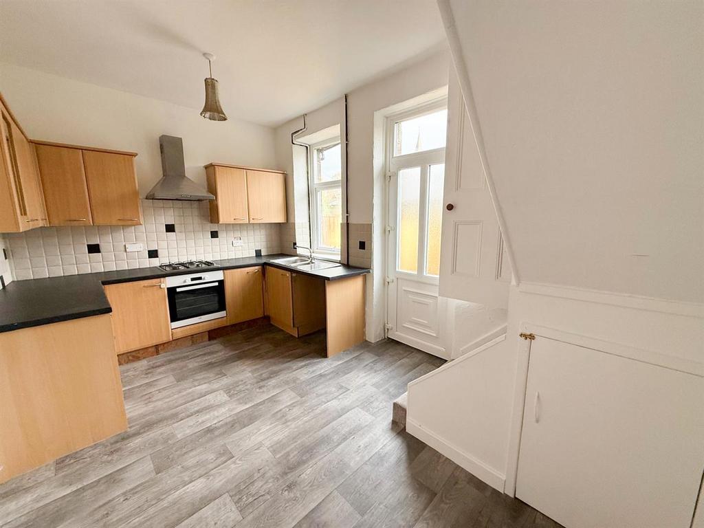 3 bed terrace, Steeton