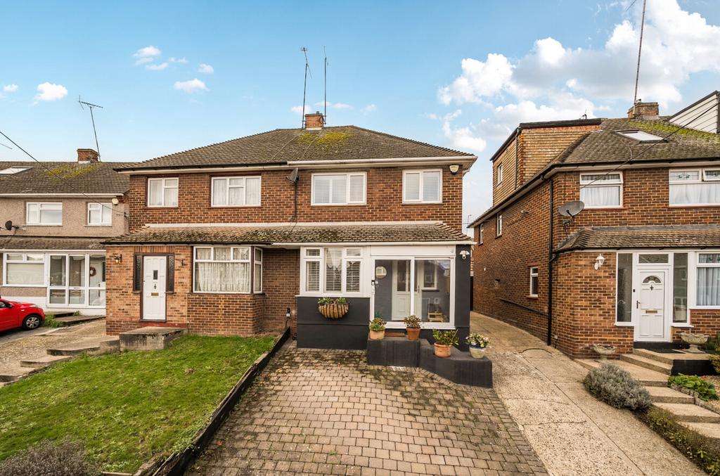 1383270-7-691f13c...