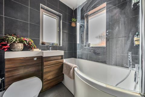 3 bedroom semi-detached house for sale, Longmarsh View, Sutton At Hone, Dartford, DA4