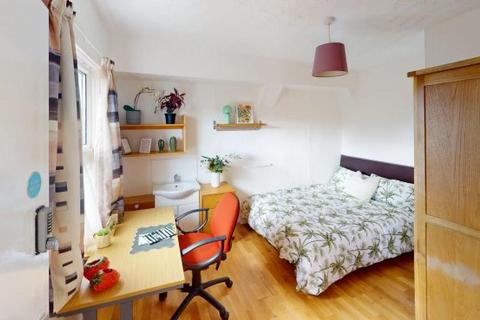8 bedroom house share to rent, Portland Road