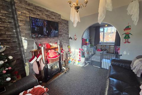 3 bedroom terraced house for sale, 106 Throne Road, Rowley Regis, West Midlands, B65 9LB