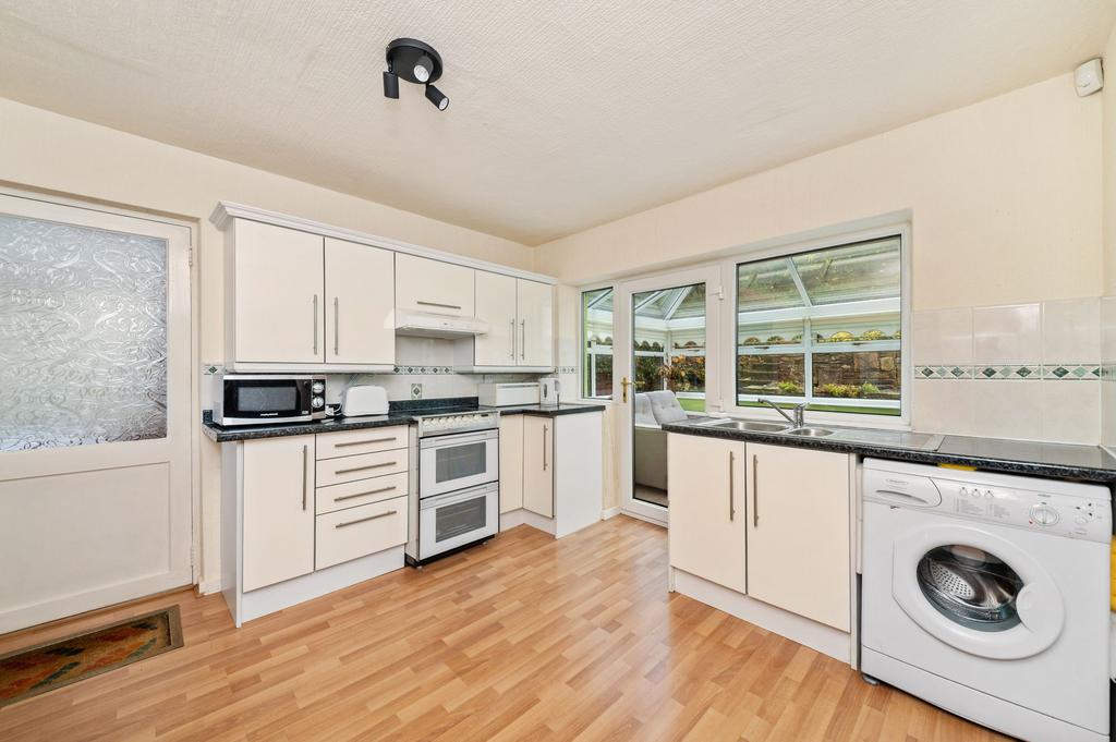 Open plan dining kitchen