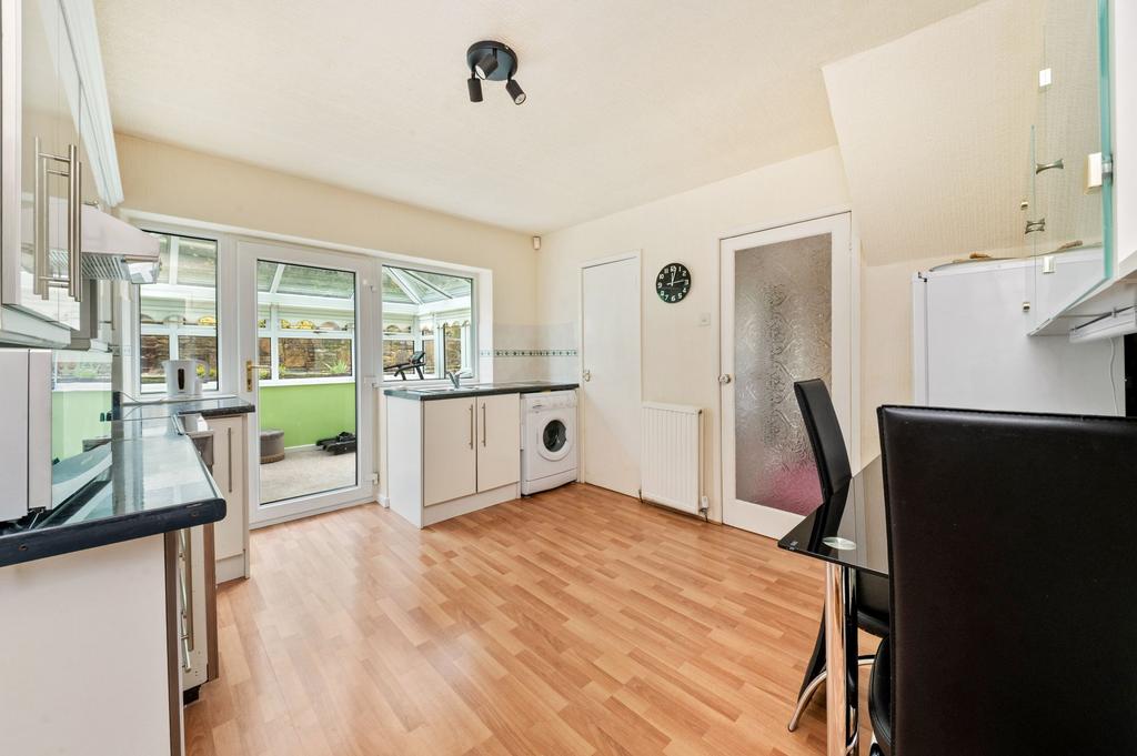 Open plan dining kitchen