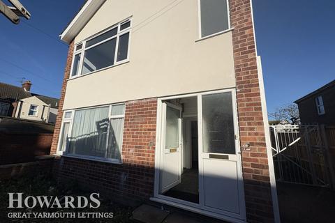 undefined, Cross Road, Gorleston