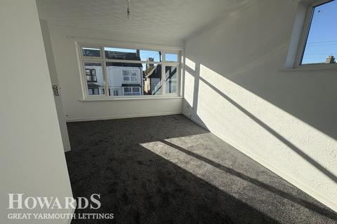 undefined, Cross Road, Gorleston
