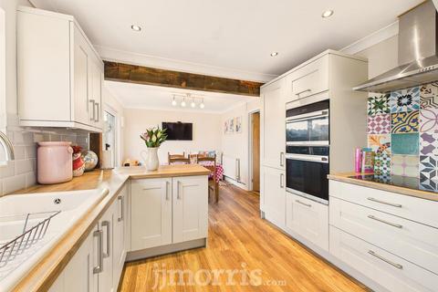 undefined, Maesglas, Cardigan