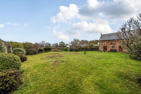 3 bedroom semi-detached house for sale, Ovenden Road, Sevenoaks TN14