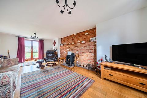 3 bedroom semi-detached house for sale, Ovenden Road, Sevenoaks TN14