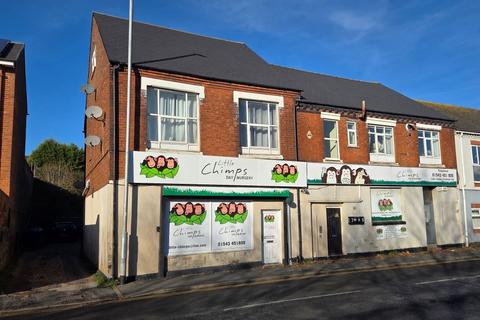 Flat 2, 437 Cannock Road, Hednesford, Cannock, Staffordshire, WS12 4AE