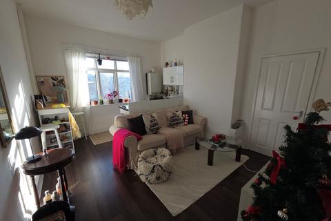 undefined, Flat 2, 437 Cannock Road, Hednesford, Cannock, Staffordshire, WS12 4AE