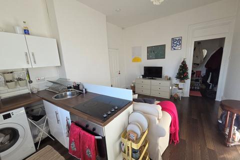 undefined, Flat 2, 437 Cannock Road, Hednesford, Cannock, Staffordshire, WS12 4AE