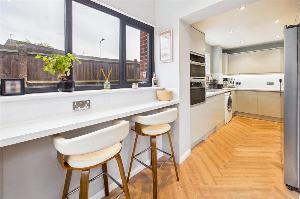 Breakfast/Kitchen