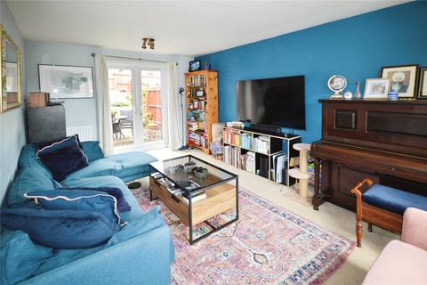 3 bedroom detached house to rent, Suffolk Way, Swadlincote DE11