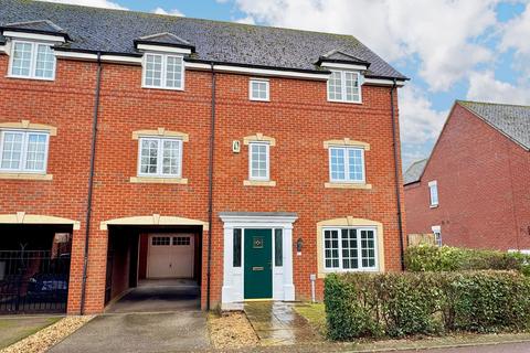 5 bedroom semi-detached house for sale, Avocet Grove, Soham
