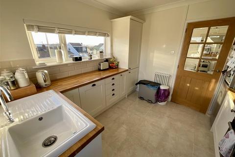3 bedroom semi-detached bungalow for sale, Oaklands, Llanelli