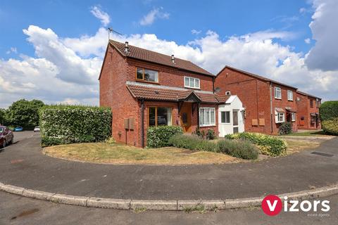 1 bedroom semi-detached house to rent, Sheepcroft Close, Webheath, Redditch