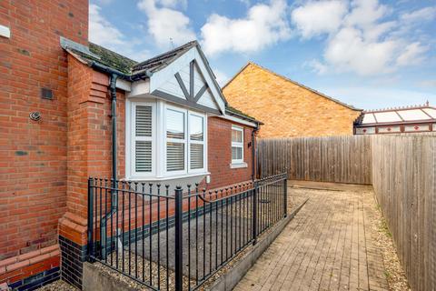 2 bedroom bungalow for sale, Christ Church Close, Stamford