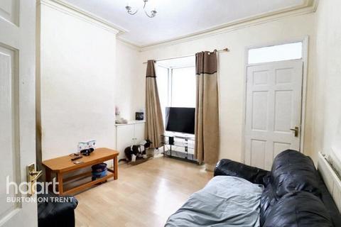3 bedroom terraced house for sale, Shobnall Street, Burton-On-Trent