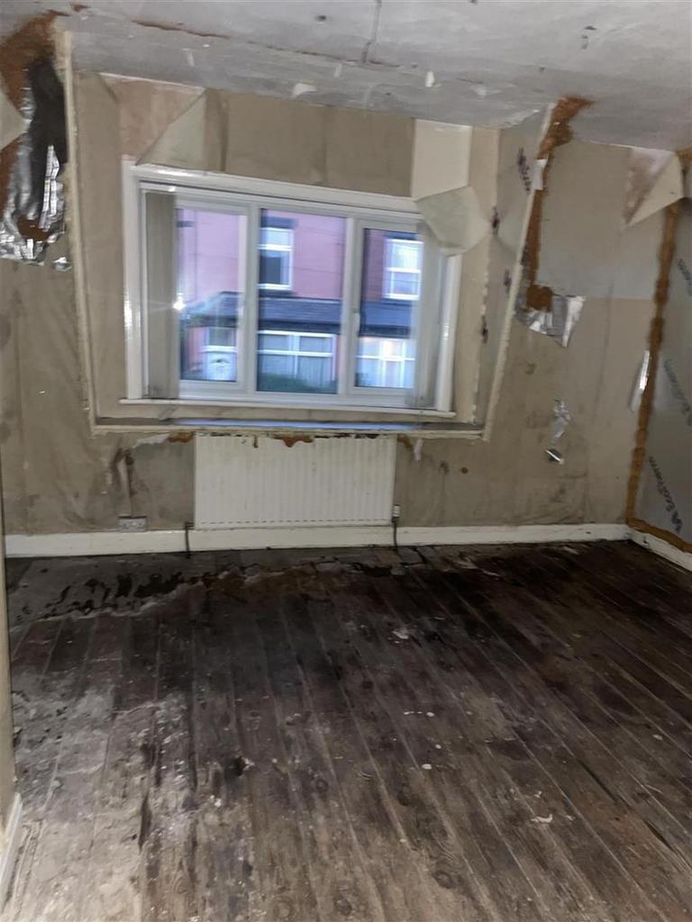 Ebtypy ZWr Umpm PEhd qyn A.jpg