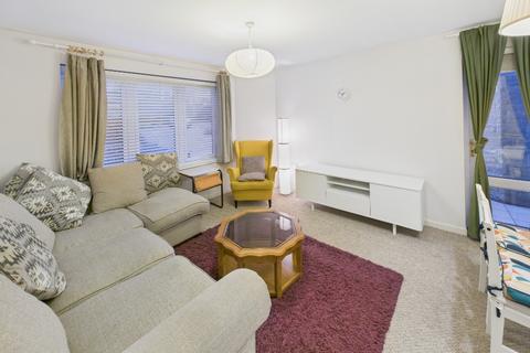2 bedroom flat to rent, Greenpark, Liberton, Edinburgh, EH17