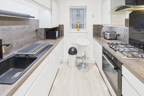 2 bedroom flat to rent, Greenpark, Liberton, Edinburgh, EH17