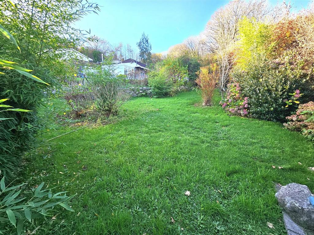 Garden (2).jpg