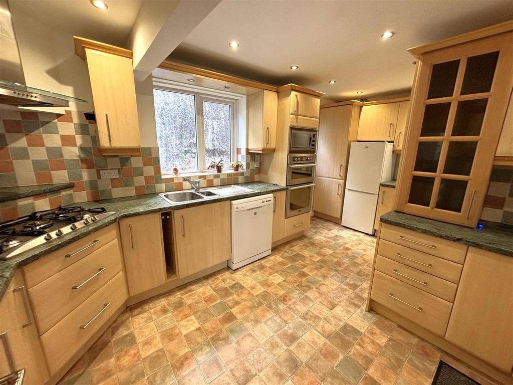 Kitchen.jpeg