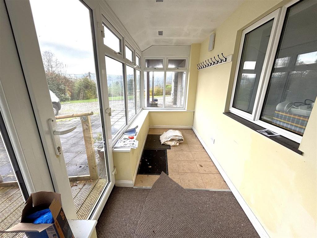 Entrance Porch.jpeg