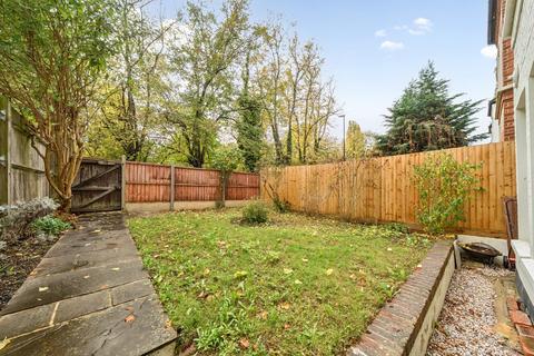 2 bedroom flat for sale, Ivy Road, Brockley, London, SE4