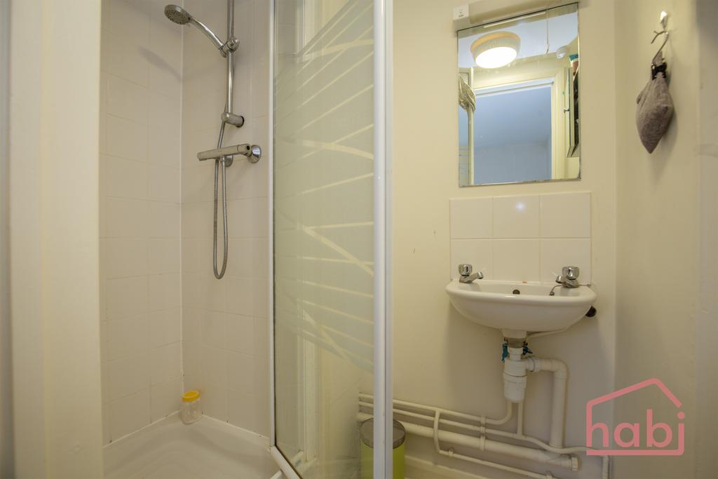 Bedroom 1 Ensuite