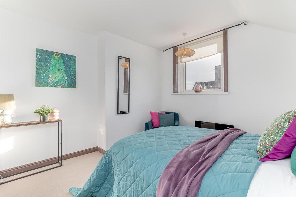 Bedroom 2 - A.jpg
