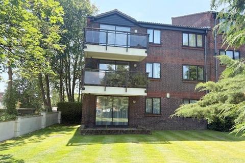 Whitehaven Close, Bromley, BR2