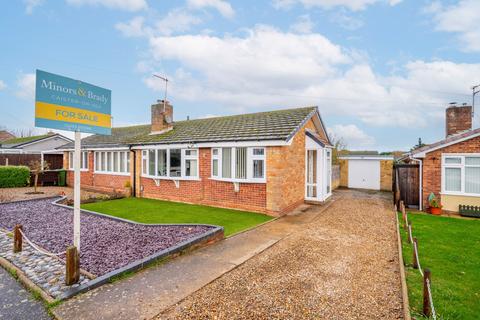 2 bedroom semi-detached bungalow for sale, St. Andrews Close, Caister-On-Sea