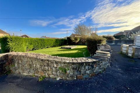 undefined, Heol Y Mynydd, Bryn, Llanelli