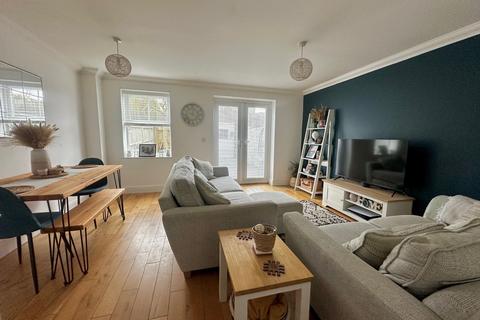 3 bedroom end of terrace house for sale, Goodwin Close, Deal, Kent, CT14