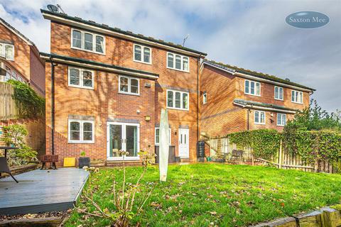 4 bedroom detached house for sale, Rookery Dell, Deepcar, Sheffield