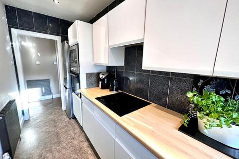 undefined, Vernon Close, Edgerton, Huddersfield
